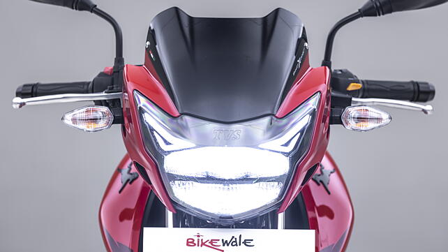 TVS Apache RTR 160 Head Light