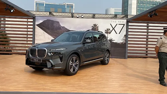 New BMW X7 showcased; to be launched soon - CarWale