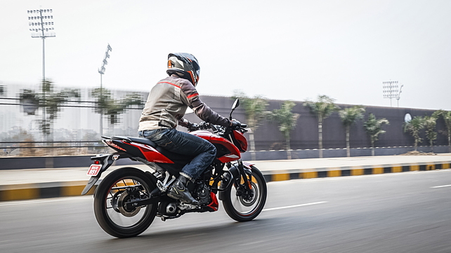 Bajaj Pulsar P150 Price - Mileage, Images, Colours | BikeWale