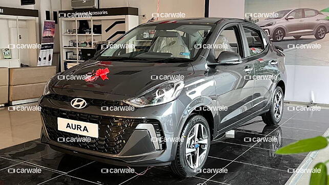 2023 Hyundai Aura facelift arrives at dealerships