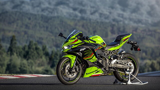 Kawasaki Ninja 400 Left Side View