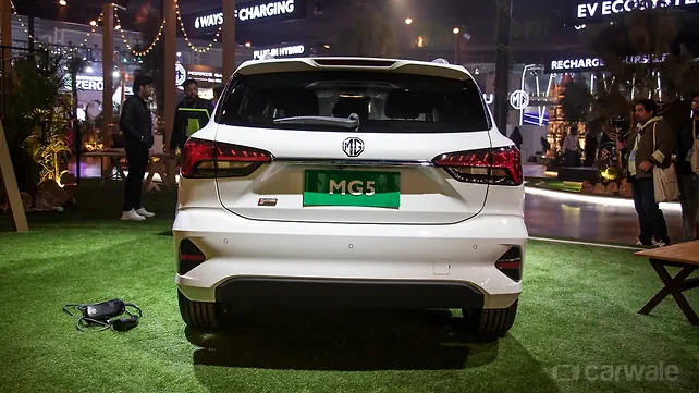 MG5 EV Estate showcased at Auto Expo 2023 – Now in pictures - CarWale
