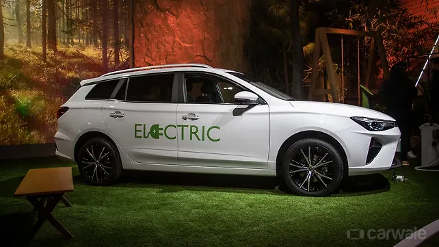 MG5 EV Estate showcased at Auto Expo 2023 – Now in pictures - CarWale