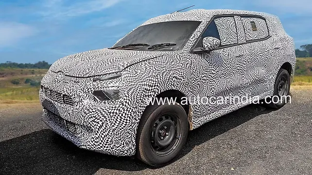 Citroen’s Seltos rival spotted testing; interiors leaked Citroen’s Seltos rival spotted testing; interiors leaked