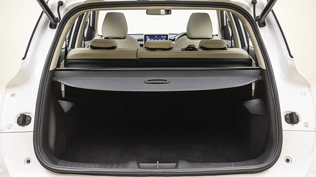 MG Hector Bootspace MG Hector Bootspace