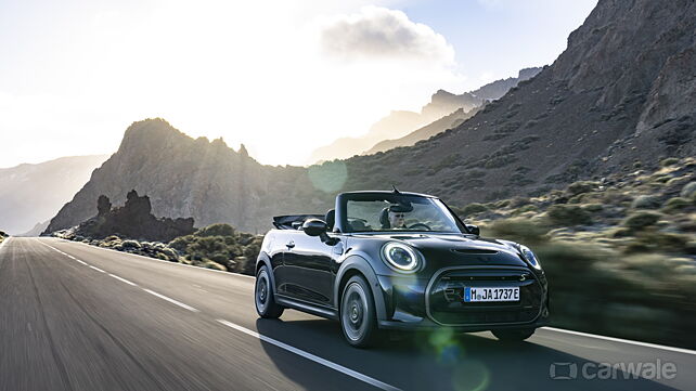 Electric Mini Cooper SE now gets a Convertible body style