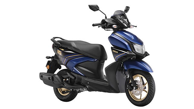 Yamaha Fascino 125 Right Side View