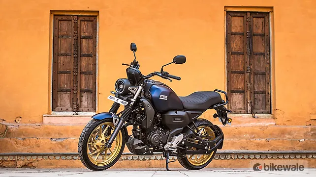 Yamaha FZ X Left Side View