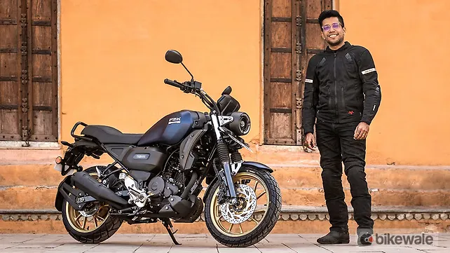 Yamaha FZ X Right Side View