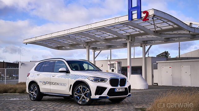 BMW iX5 Hydrogen EV enters low-volume production and testing