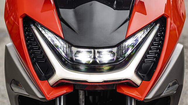 Hero Xoom Head Light