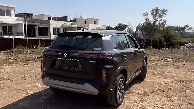 Maruti Grand Vitara Black Edition reaches dealerships - CarWale