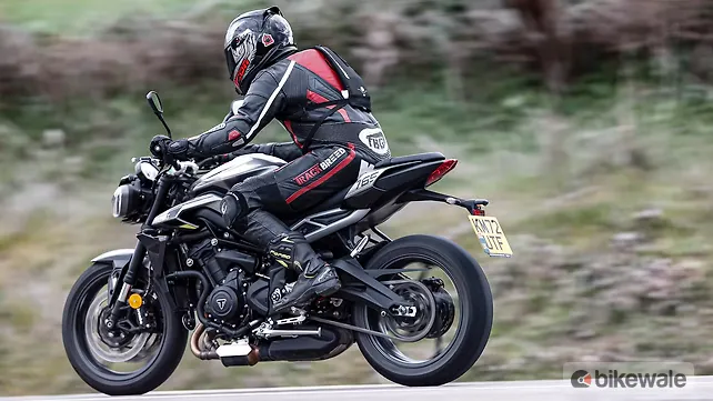 2023 Triumph Street Triple R: First Ride Review - BikeWale