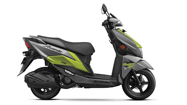 Suzuki Avenis 125 [2023] Right Side View