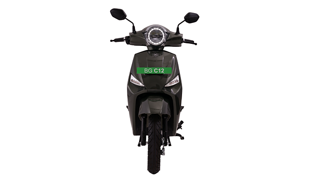 BGauss C12 Left Front Three Quarter Image - BikeWale