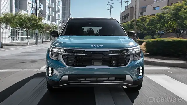 Kia Seltos facelift spotted testing again in India; launch soon? Kia Seltos facelift spotted testing again in India; launch soon?