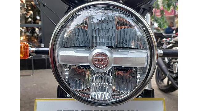 Royal Enfield Interceptor 650 Head Light