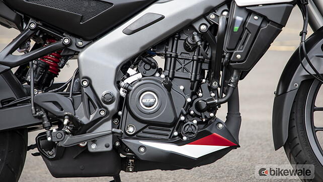 Bajaj Pulsar NS200 Engine From Right