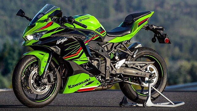 Kawasaki Ninja ZX-4RR: Image Gallery