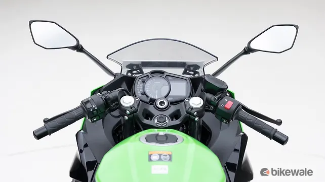 Kawasaki Ninja 400 Handlebar