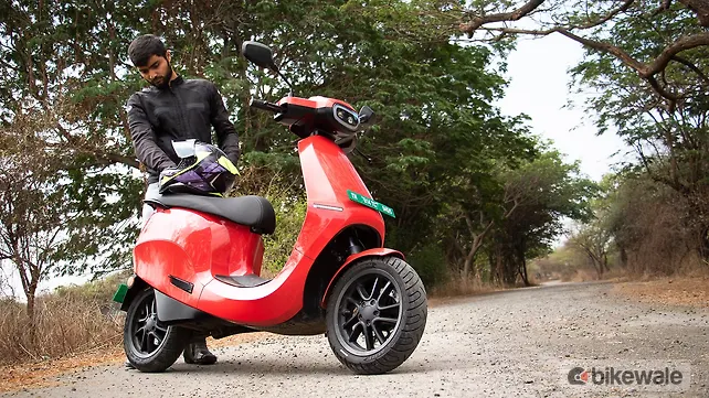 OLA S1 Pro Right Front Three Quarter