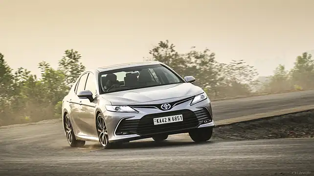 Toyota Camry Hybrid now dearer by Rs. 46,000 Toyota Camry Hybrid now dearer by Rs. 46,000