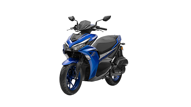 Yamaha Aerox 155 Left Front Three Quarter