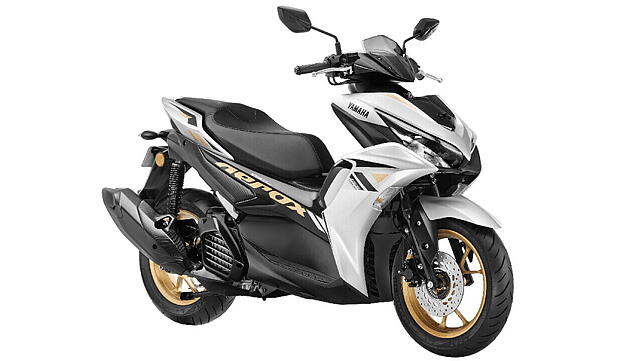 Yamaha Aerox 155 Right Side View