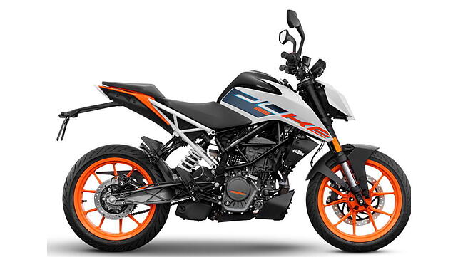 KTM 200 Duke Right Side View