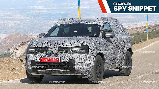 India-bound new-gen Renault Duster spied again; new details leaked India-bound new-gen Renault Duster spied again; new details leaked