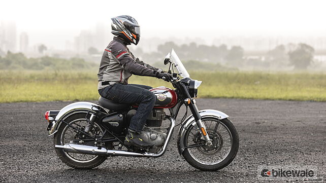 Royal Enfield Classic 350-based bobber spied testing in India!