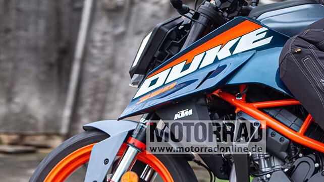 KTM 390 Duke Left Rear Three Quarter