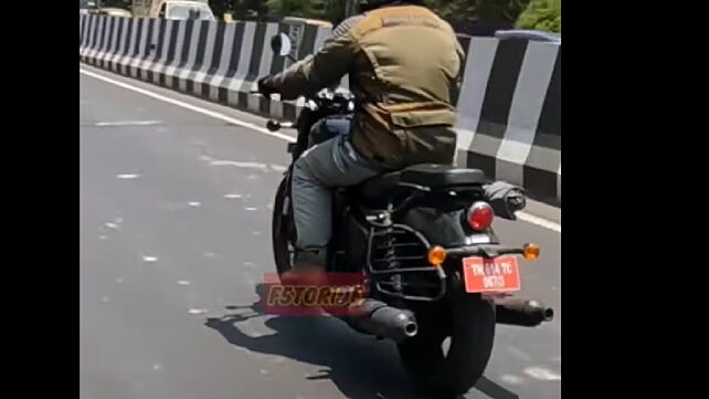 New Royal Enfield 650 test mule spotted; could it be the Classic 650?