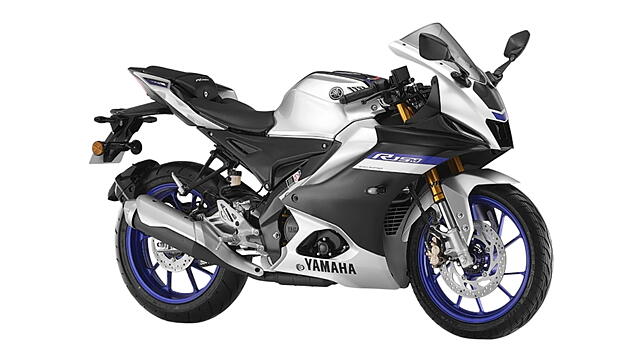 Yamaha R15 V4 Right Side View