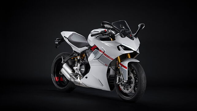 India-bound 2024 Ducati SuperSport 950 S gets a new paint theme