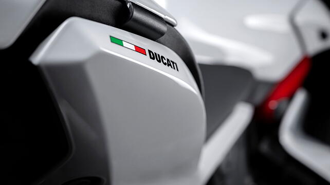 Ducati SuperSport Left Side View