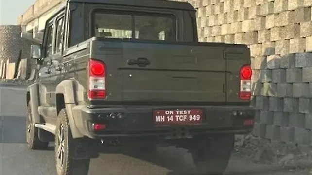 Force Gurkha pickup spied testing Force Gurkha pickup spied testing