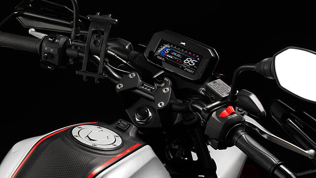 TVS Raider 125 TFT / Instrument Cluster