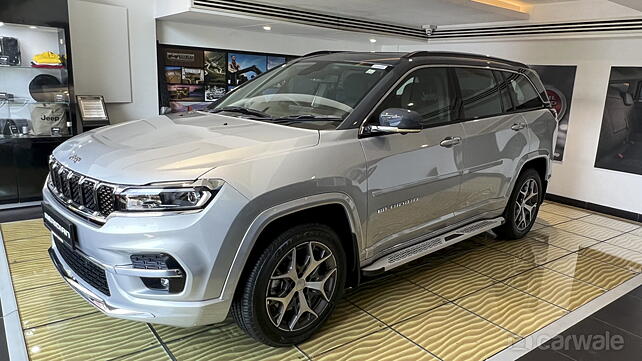 Jeep Meridian Special Editions First Look - CarWale