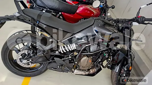 Next-gen Husqvarna Svartpilen 401 spied in production-ready form