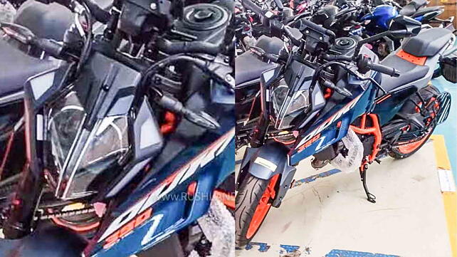 KTM 390 Duke [2024] Left Side View