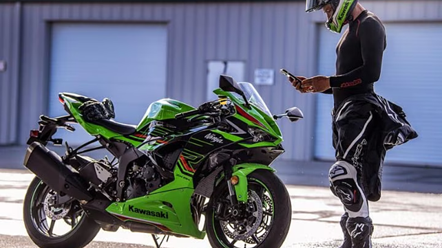 Kawasaki Ninja ZX-6R [2018-2019] Right Side View