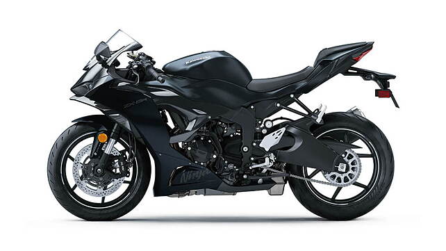 Kawasaki Ninja ZX-6R Left Side View