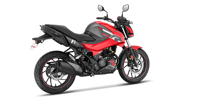 Hero Xtreme 160R 4V Rear View Image - BikeWale