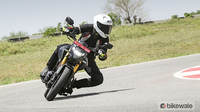 Hero Xtreme 160R 4V review: Image Gallery