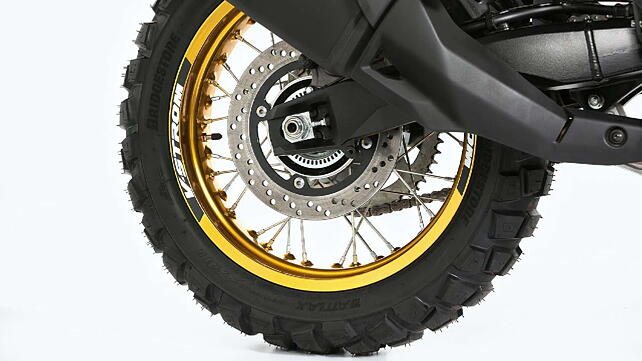 Suzuki V-Strom 800DE Rear Wheel