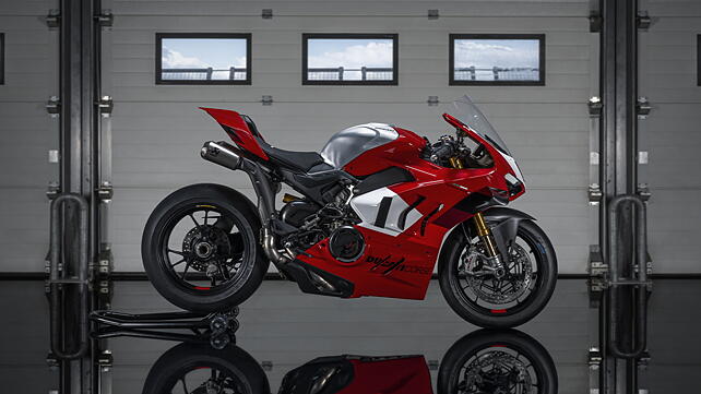 Ducati Panigale V4 R Right Side View