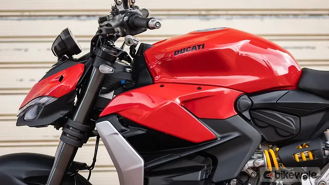 Ducati Streetfighter V2 Fuel Tank