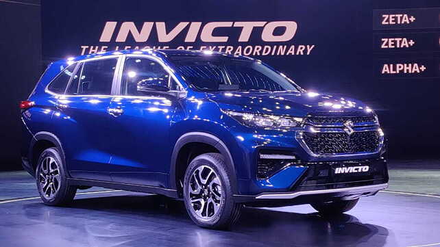 Maruti Invicto To Be Offered In Two Variants And Four Colours - CarWale