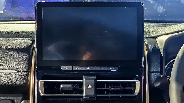 Maruti Suzuki Invicto Infotainment System Maruti Suzuki Invicto Infotainment System
